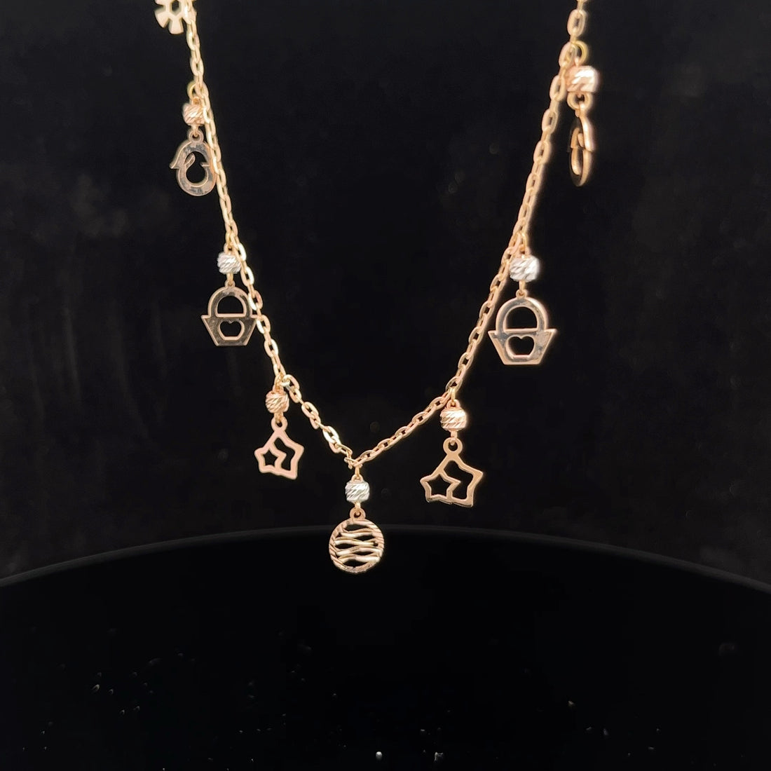 Amyra Gold Chain