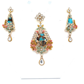 Dipa Gold Pendant Set
