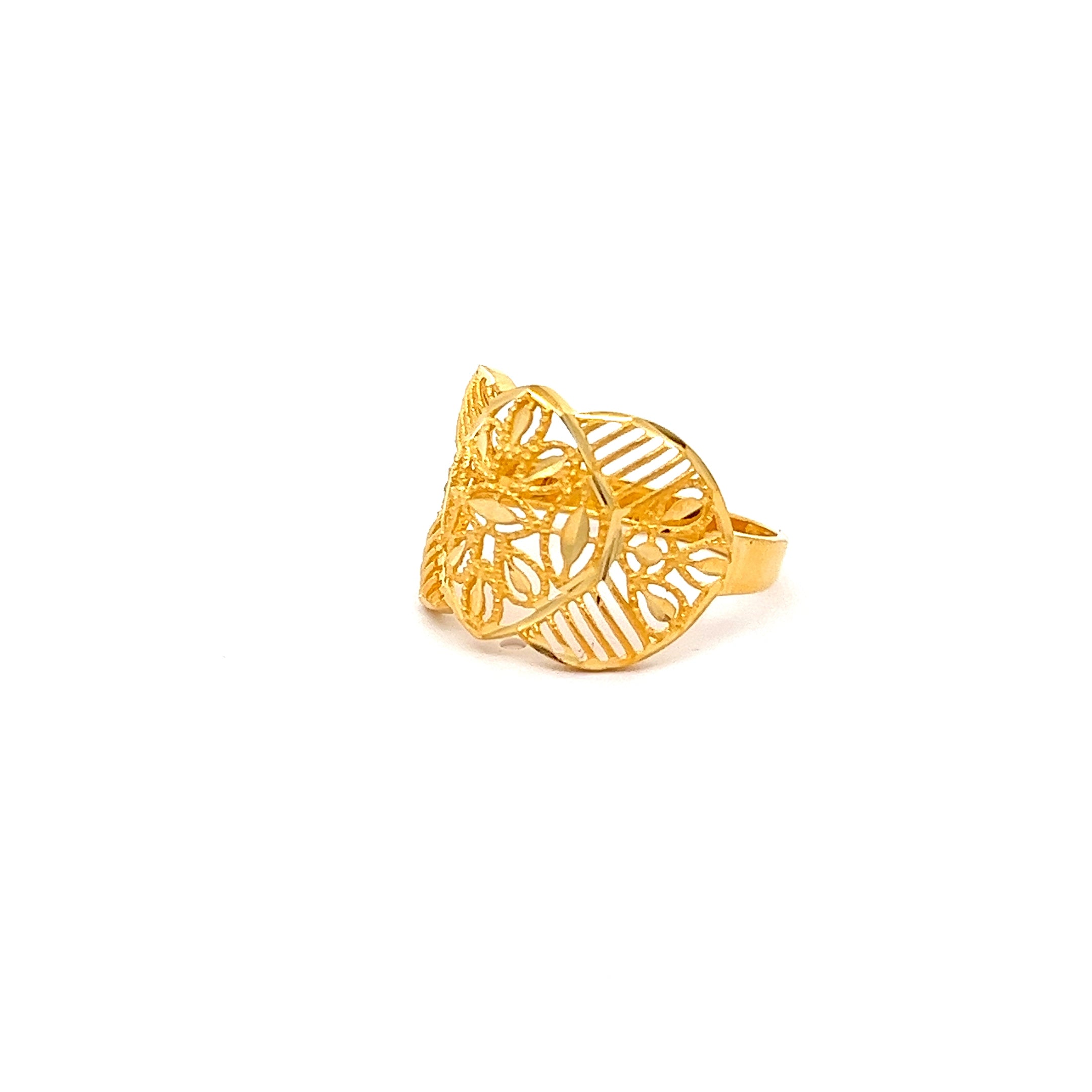 Ashna Gold Ring