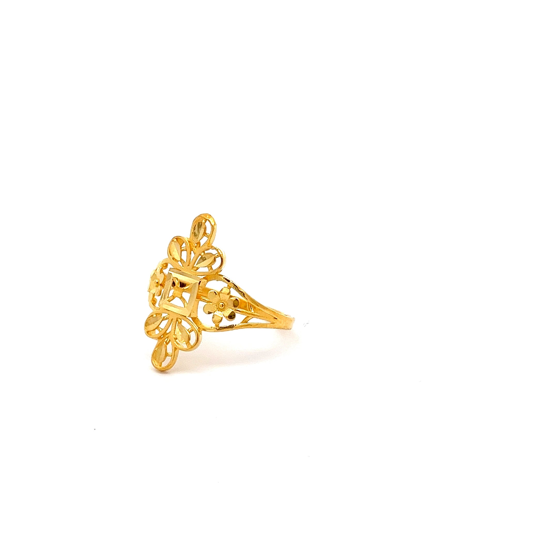 Amrusha Gold Ring