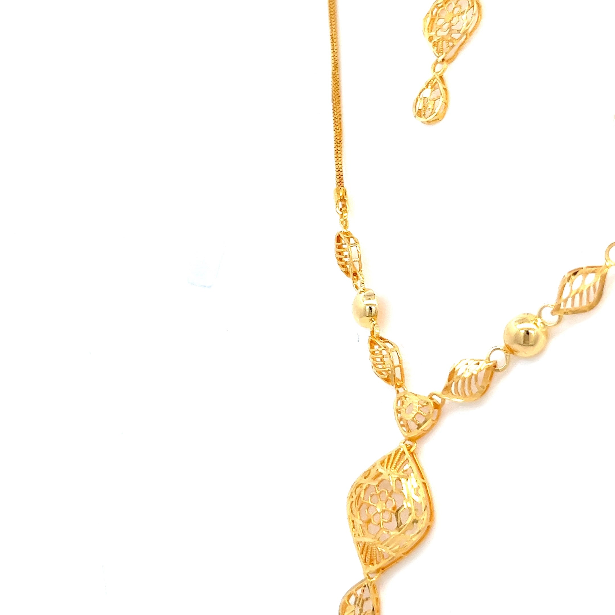 Kashika Gold Necklace Sets