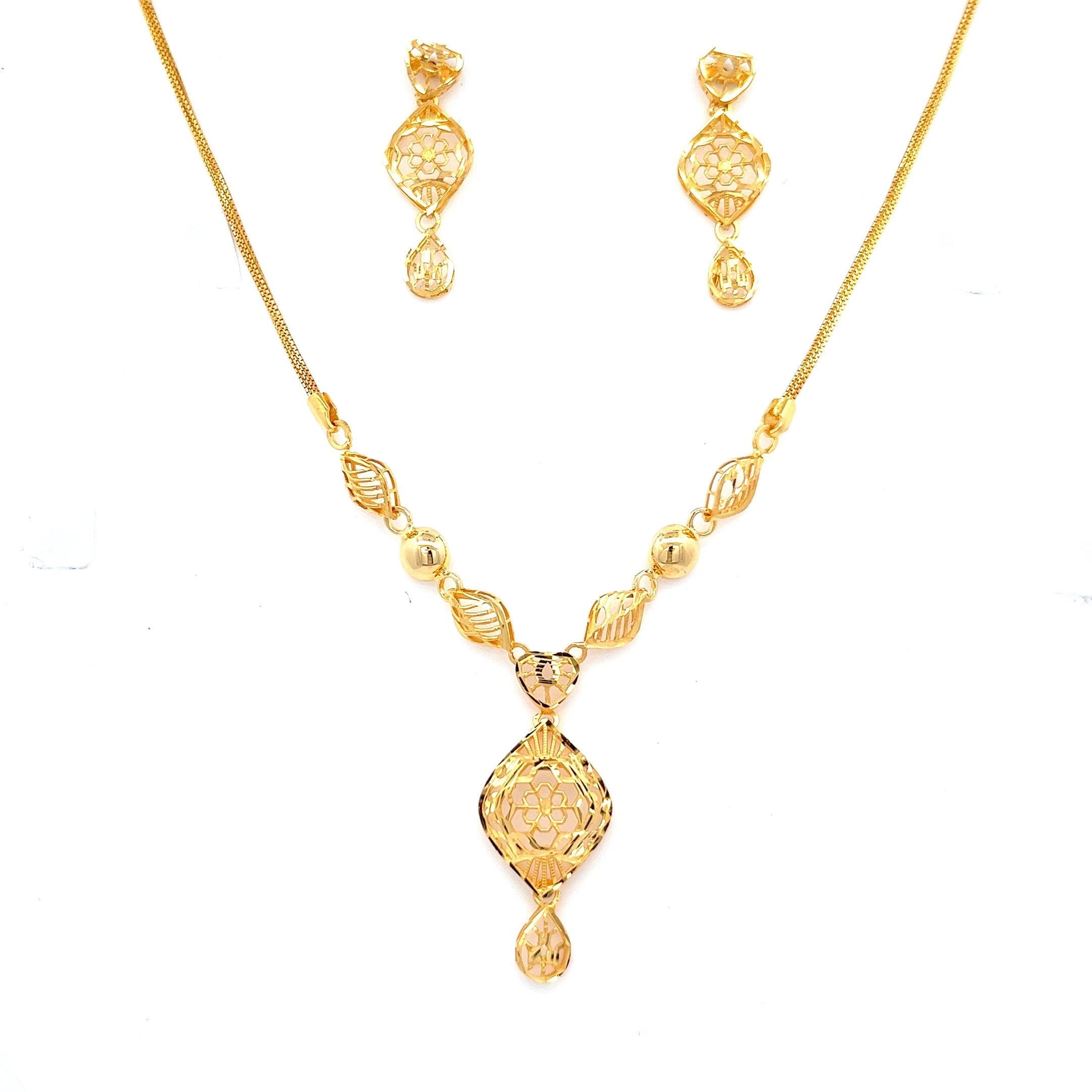 Kashika Gold Necklace Sets