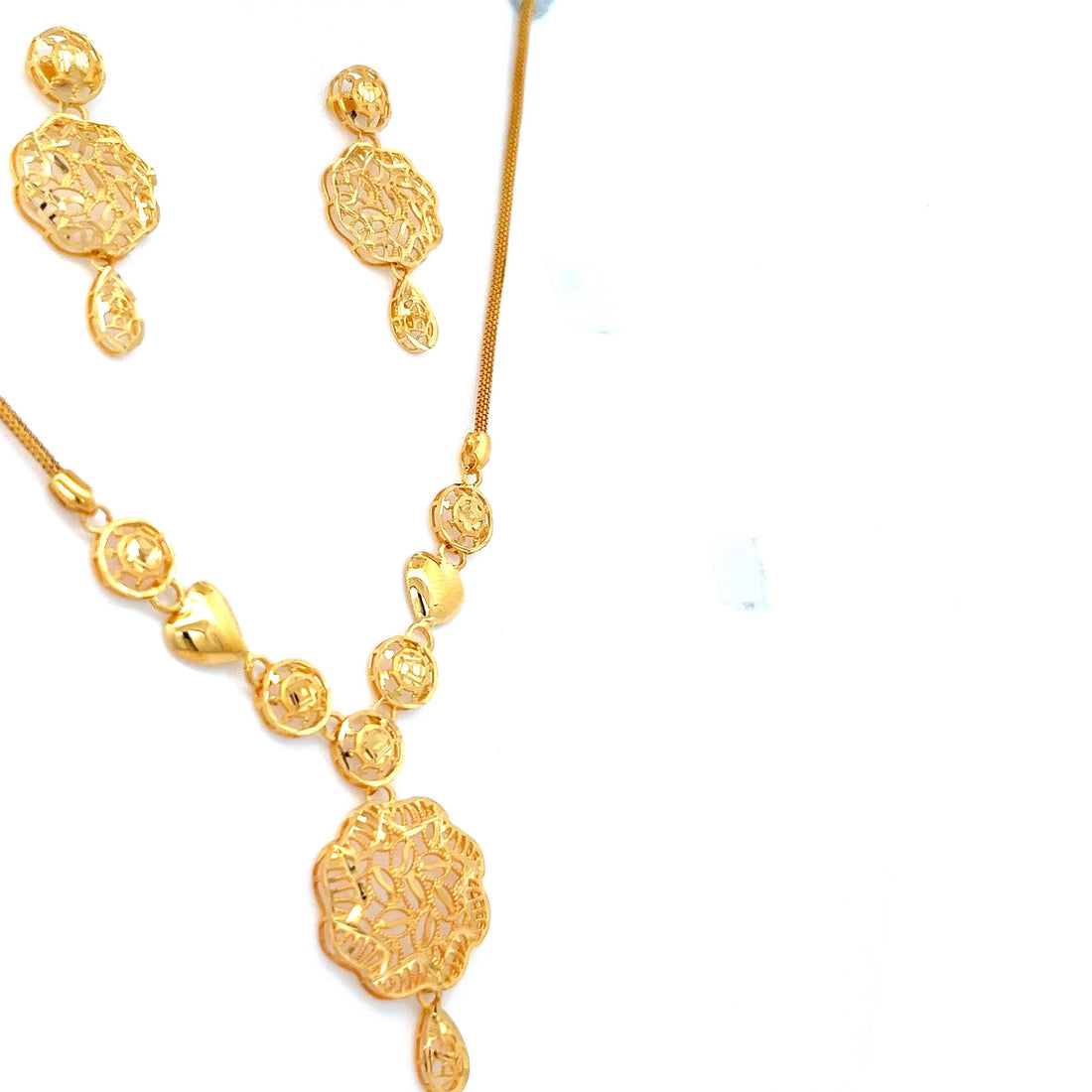 Navita Gold Necklace Sets
