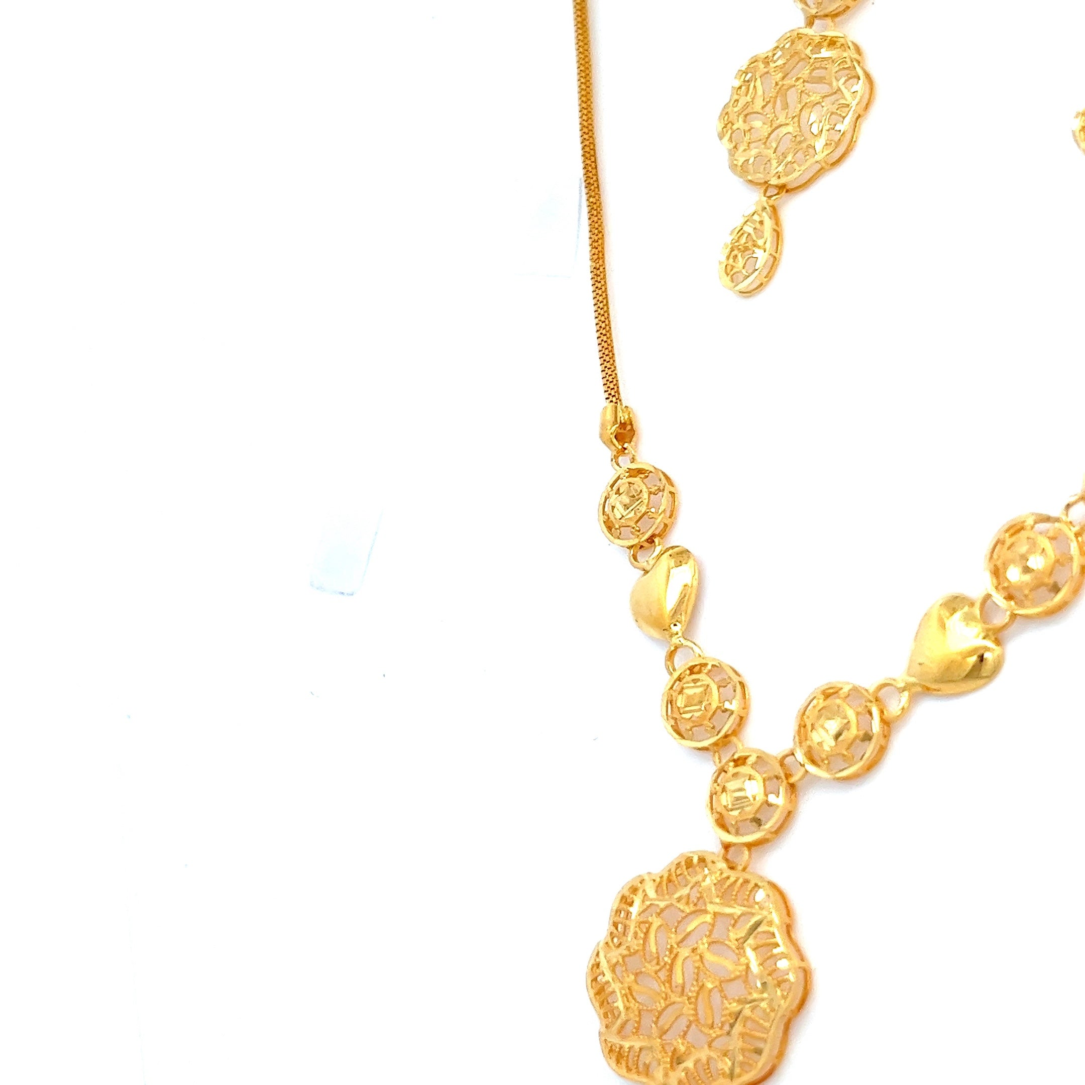 Navita Gold Necklace Sets