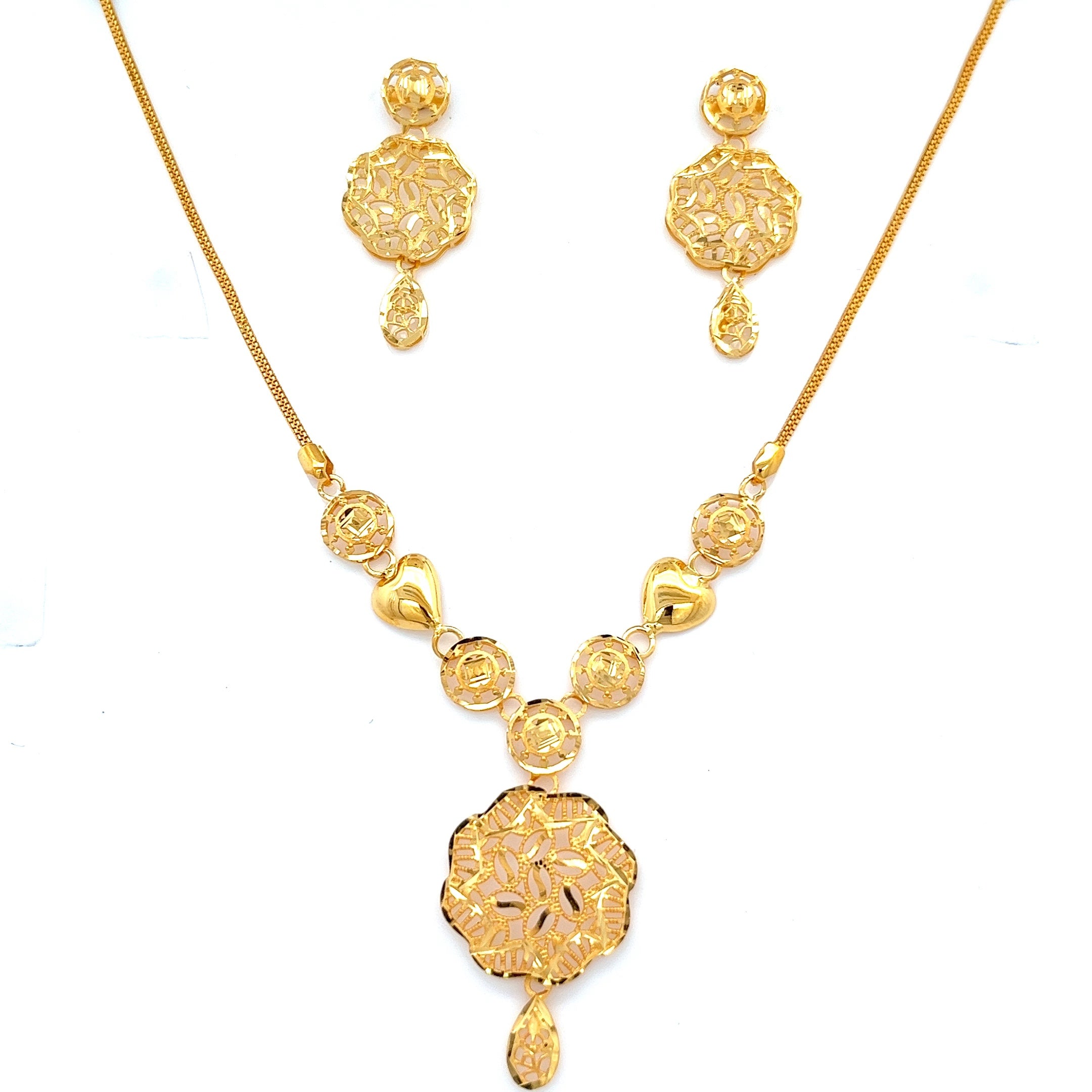 Navita Gold Necklace Sets