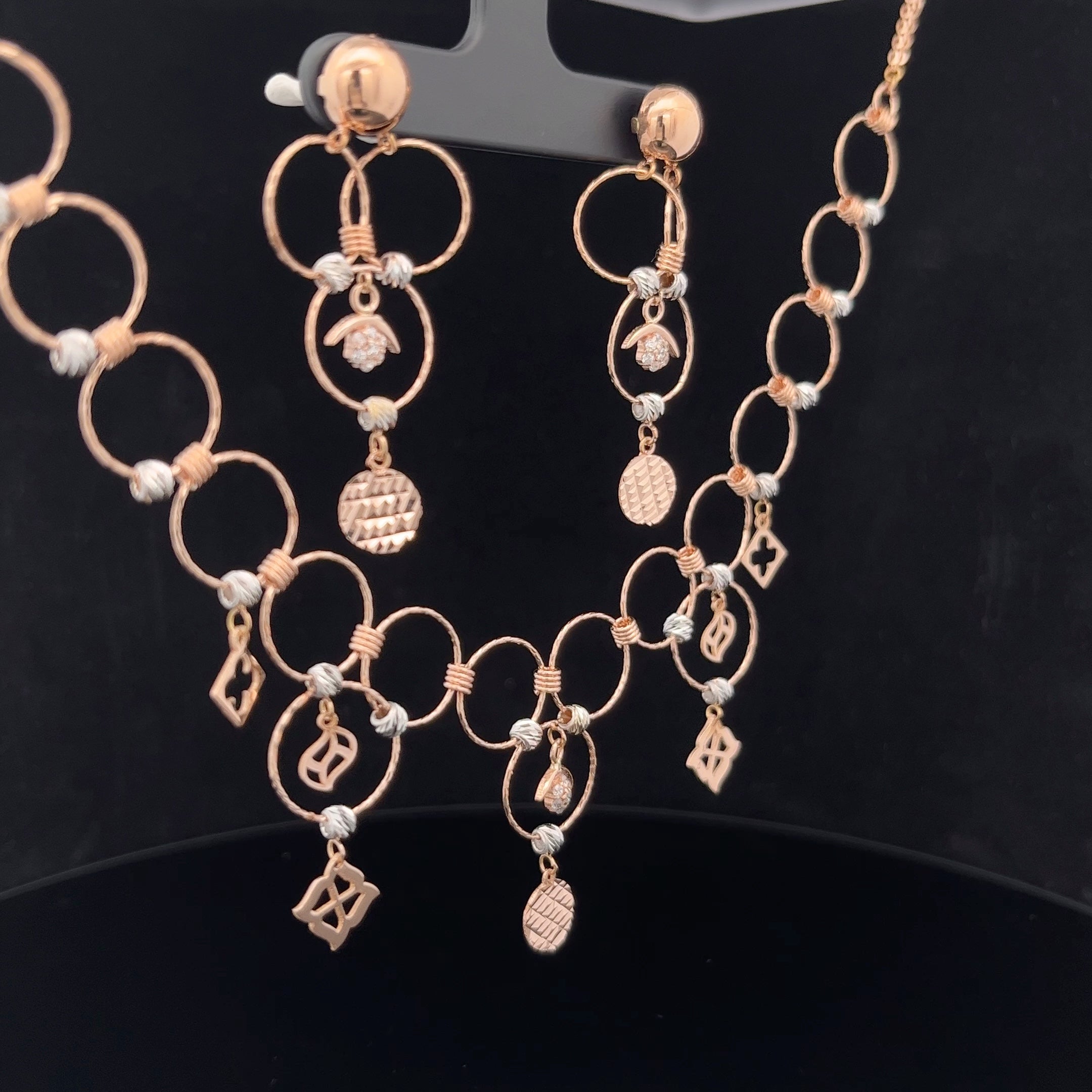 Neana Gold Necklace Sets