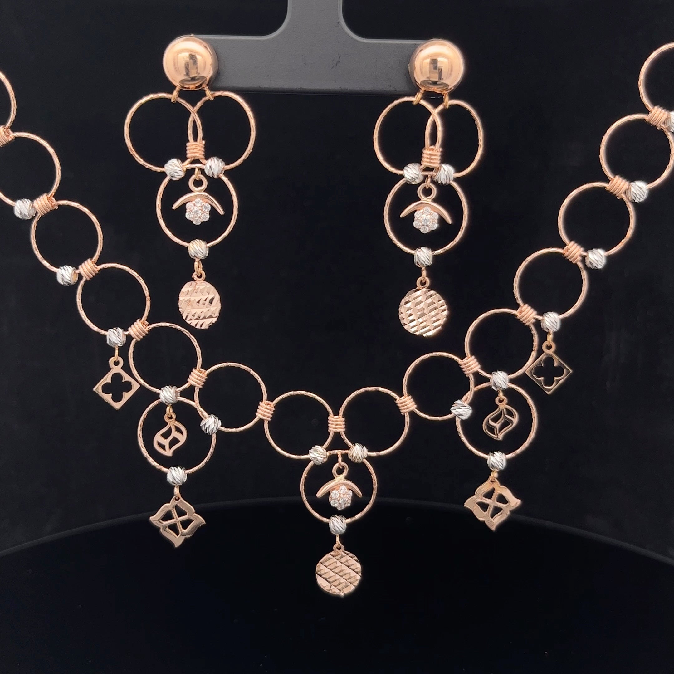 Neana Gold Necklace Sets