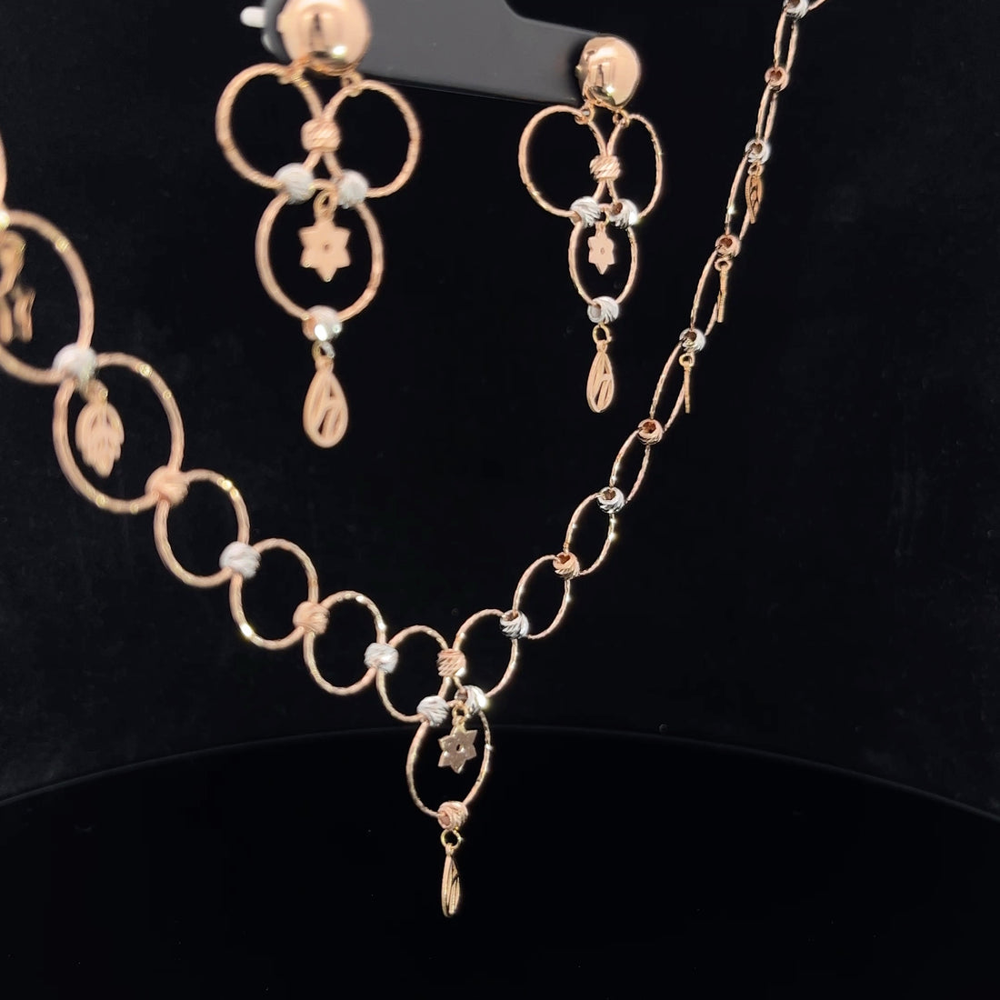 Giva Gold Necklace Sets