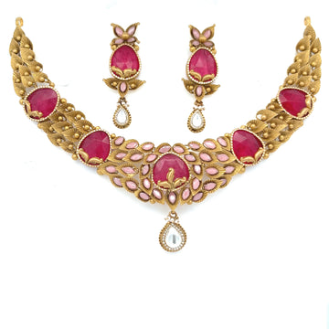 Jaya Gold Necklace Set