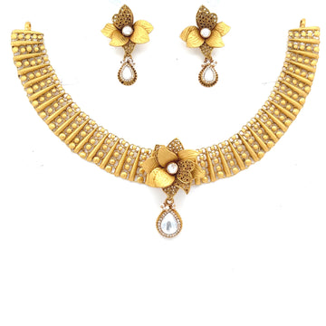 Mira Gold Necklace Set