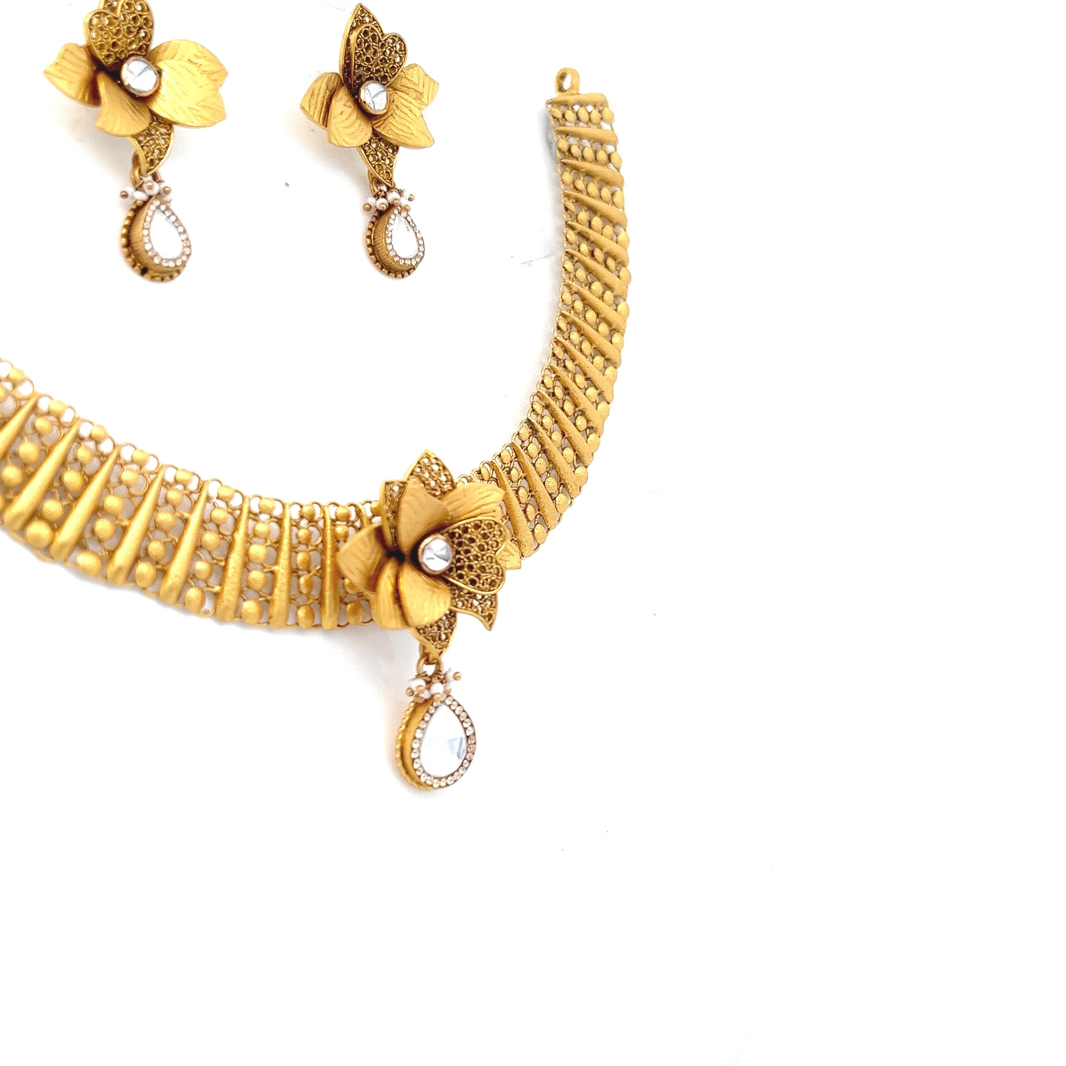 Mira Gold Necklace Set