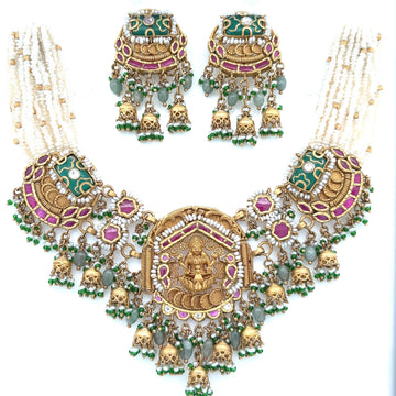 Priti Gold Necklace Set