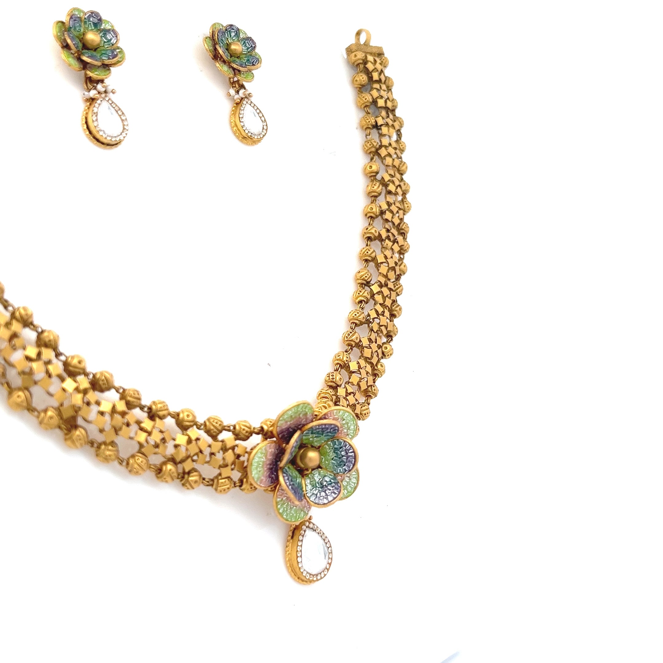Sitara Gold Necklace Set