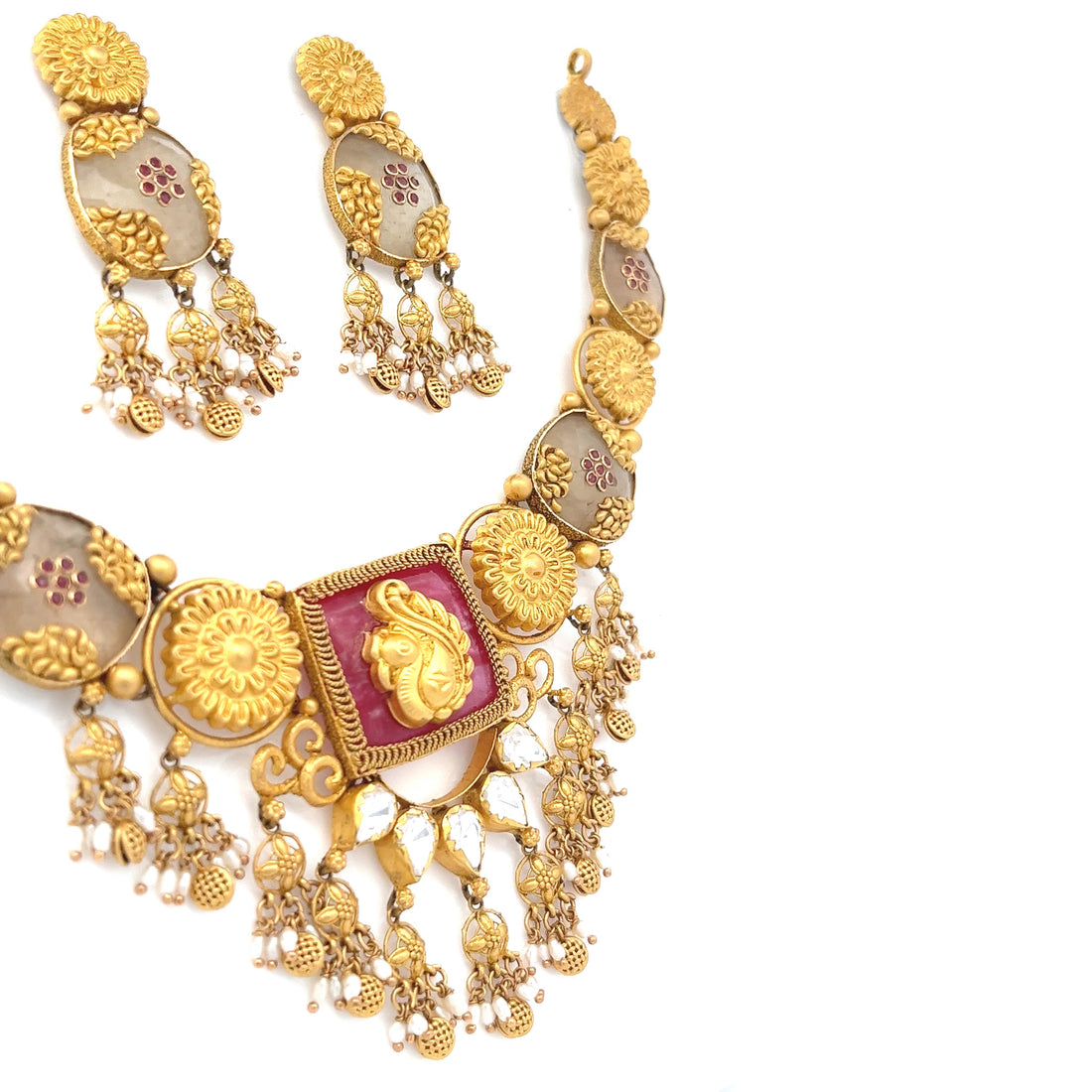 Madhu Gold Necklace Set