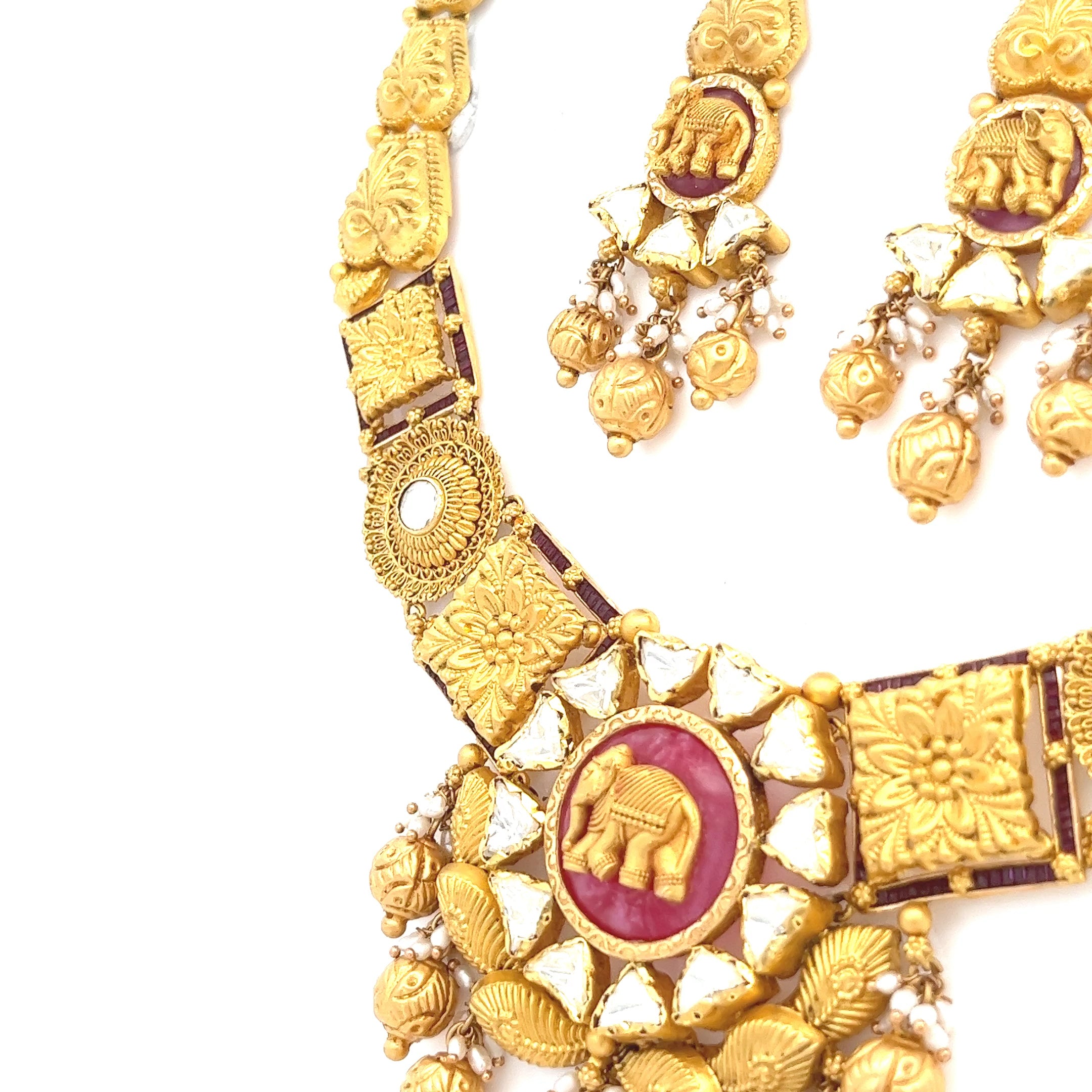 Kajal Gold Necklace Set