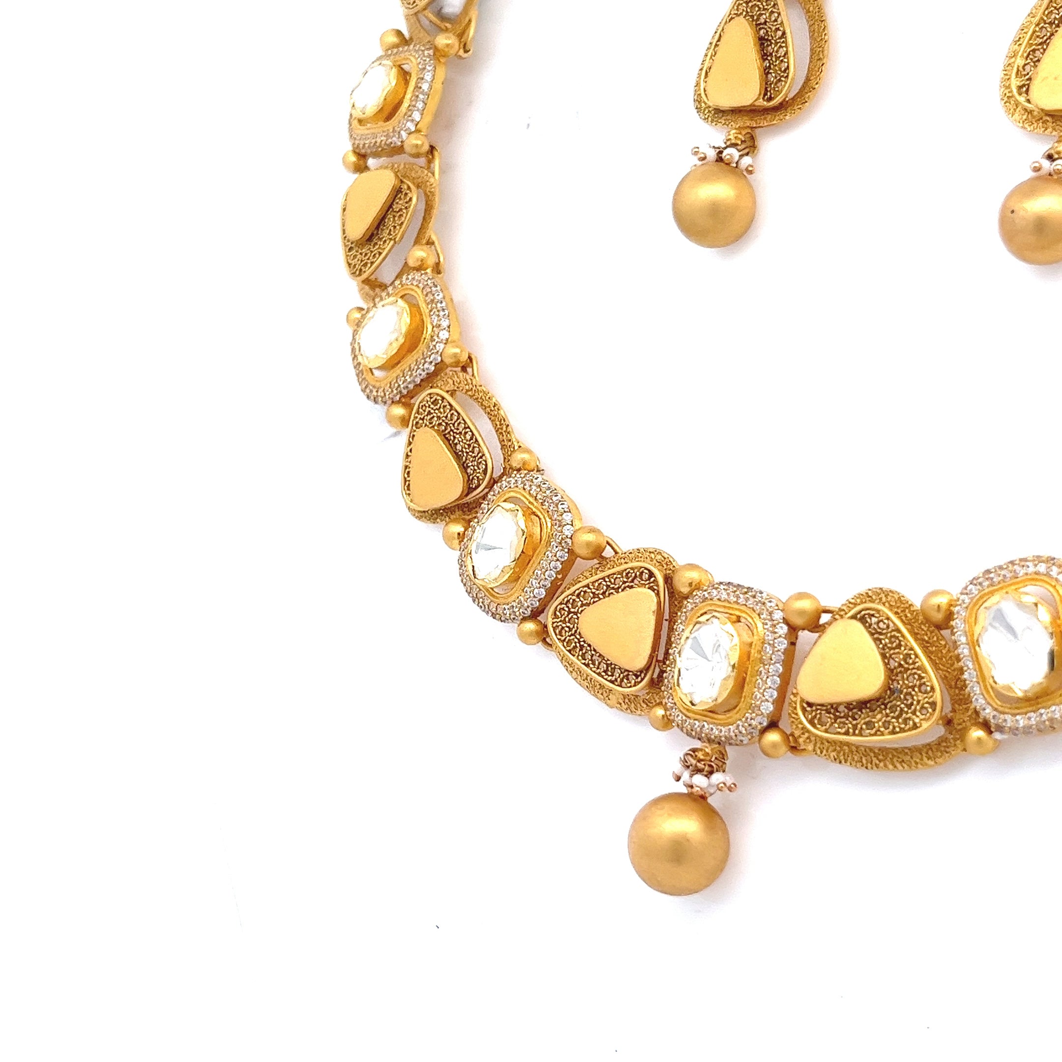 Kuhu Gold Necklace