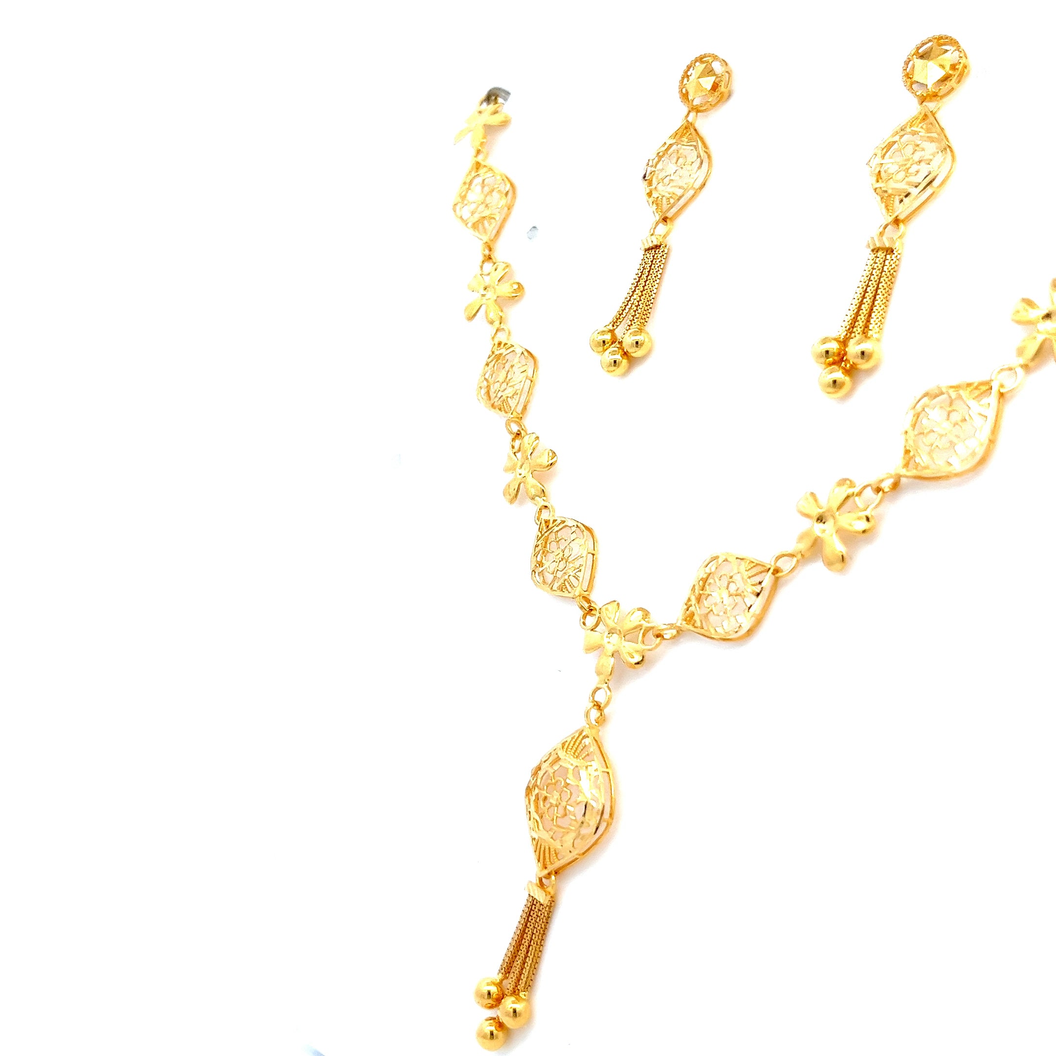Liya Gold Necklace