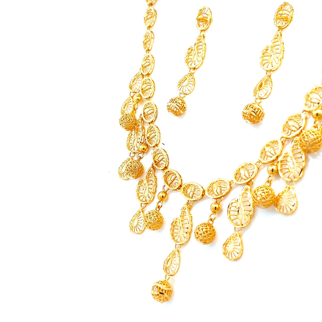 Aarvi Gold Necklace