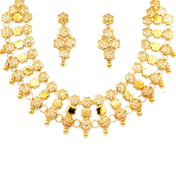 Ria Gold Necklace
