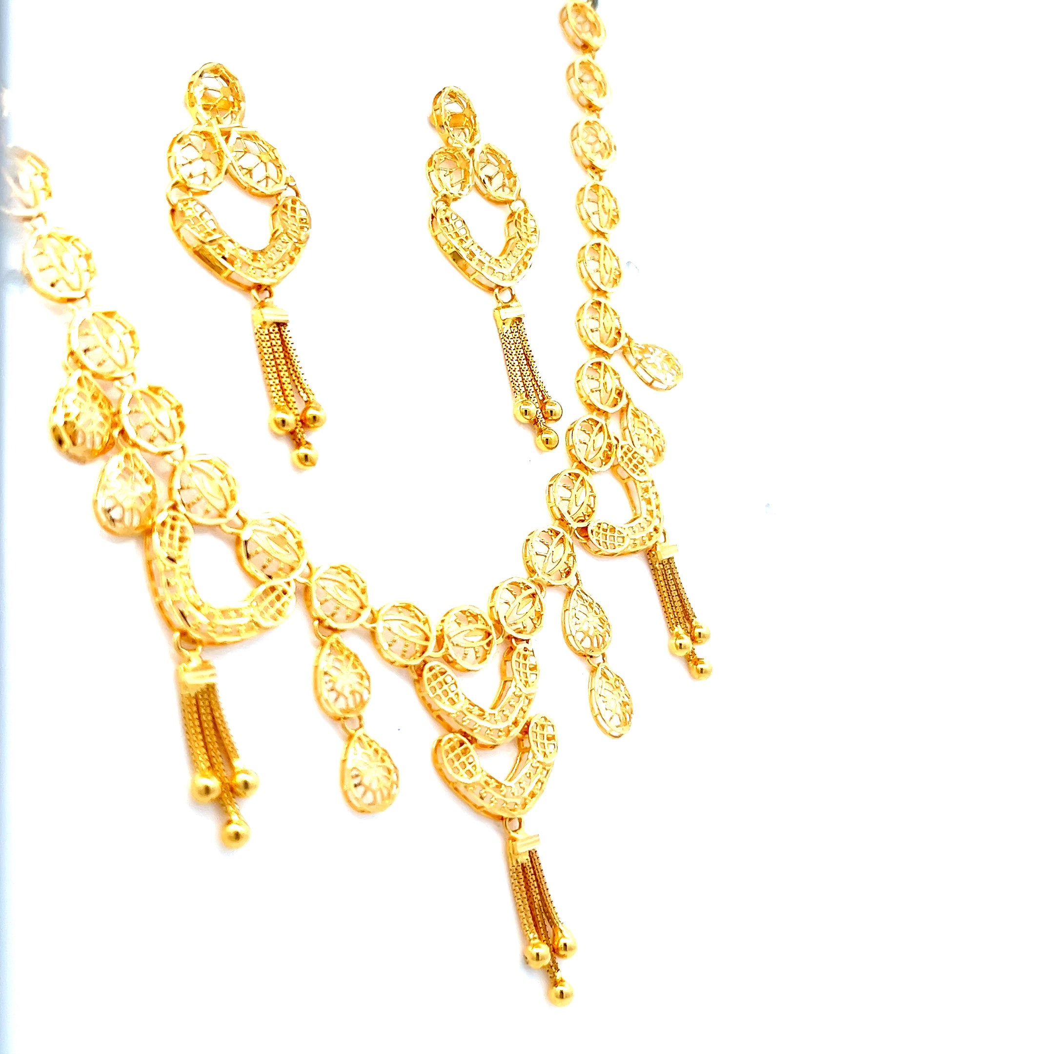Vedika Gold Necklace