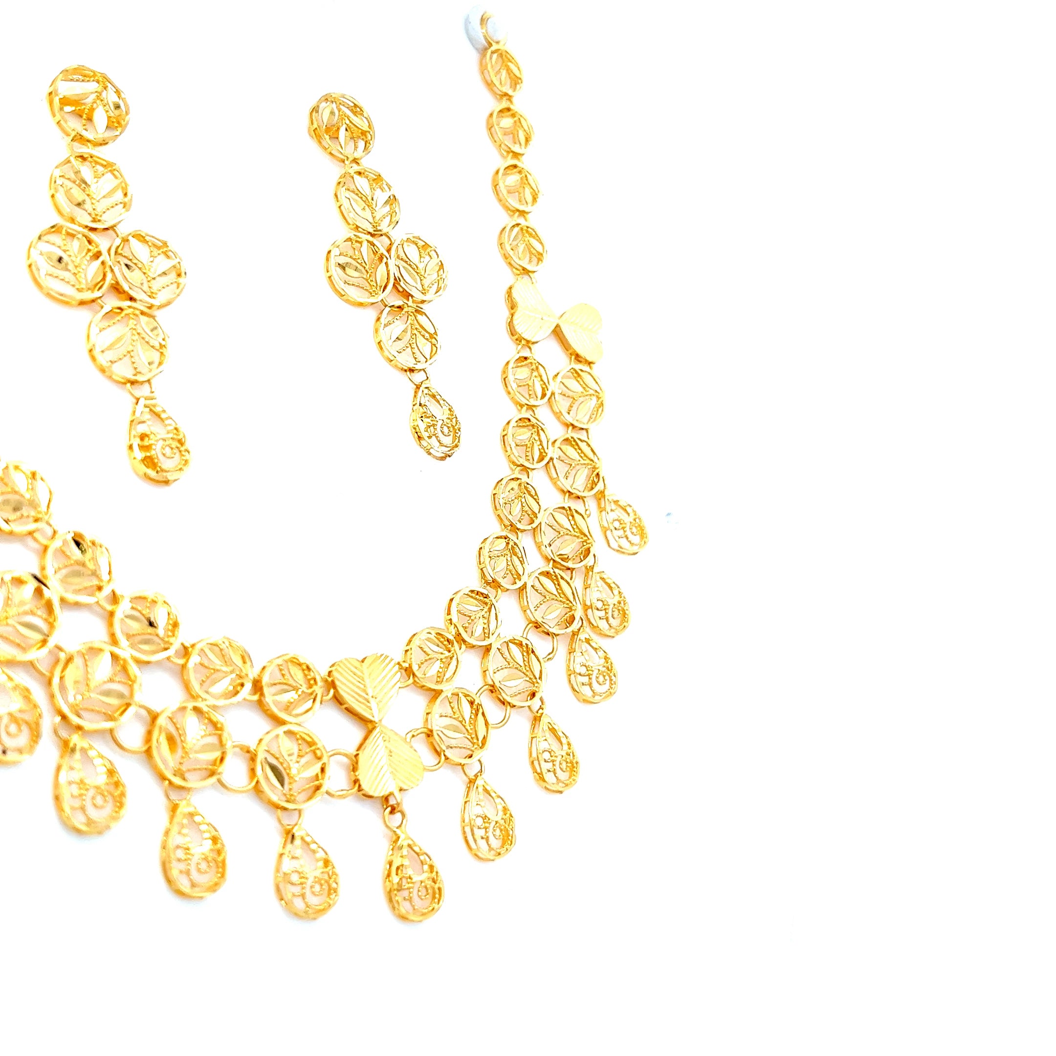 Nisha Gold Necklace