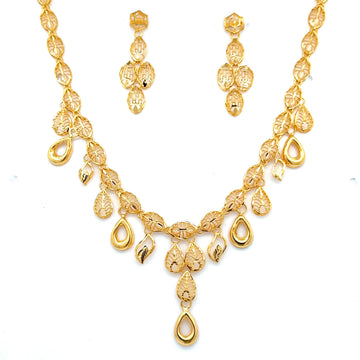 Kriti Gold Necklace