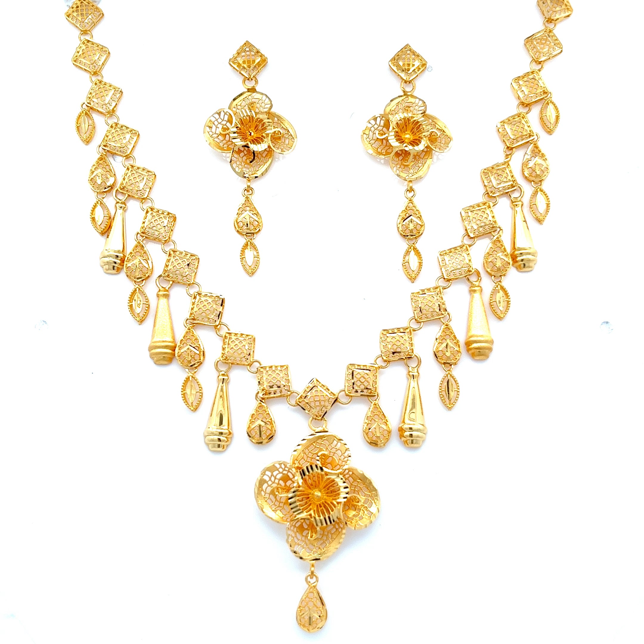Simran Gold Necklace
