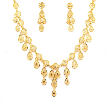 Raavi Gold Necklace