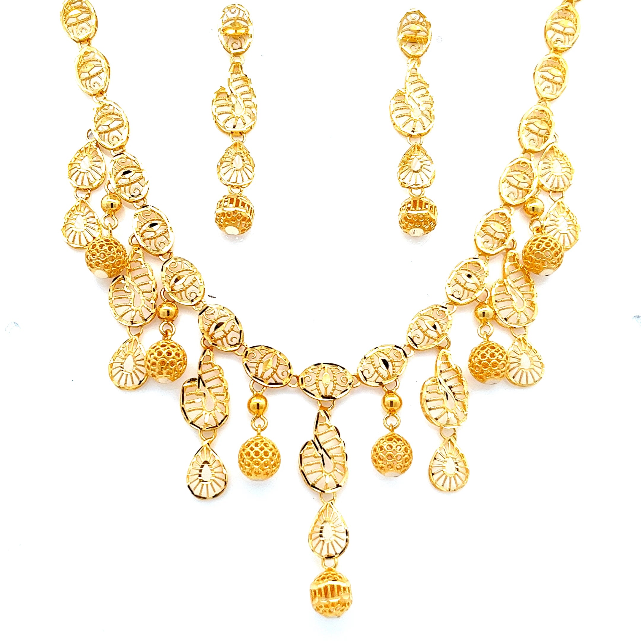 Aarvi Gold Necklace