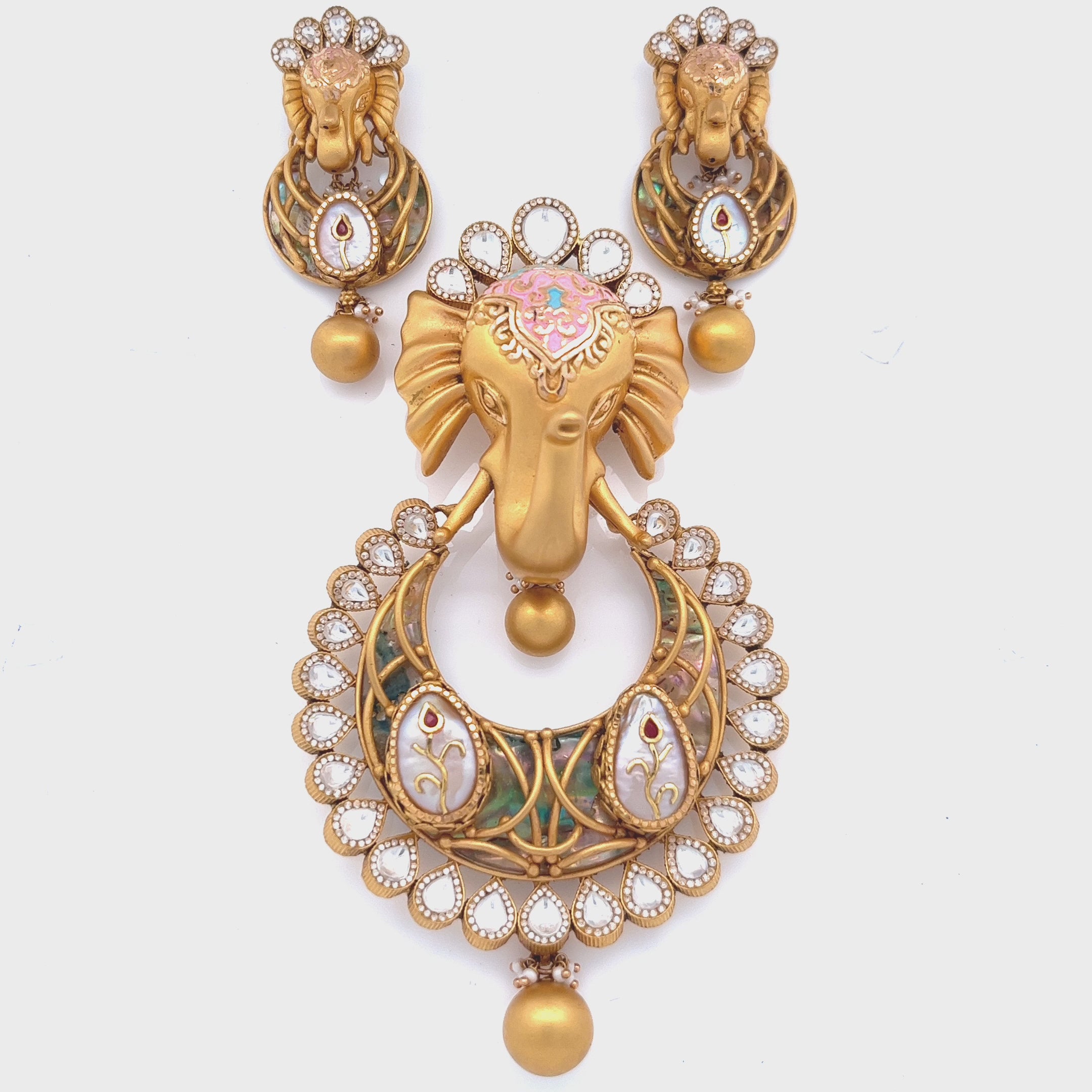 Ahana Gold Pendant Set