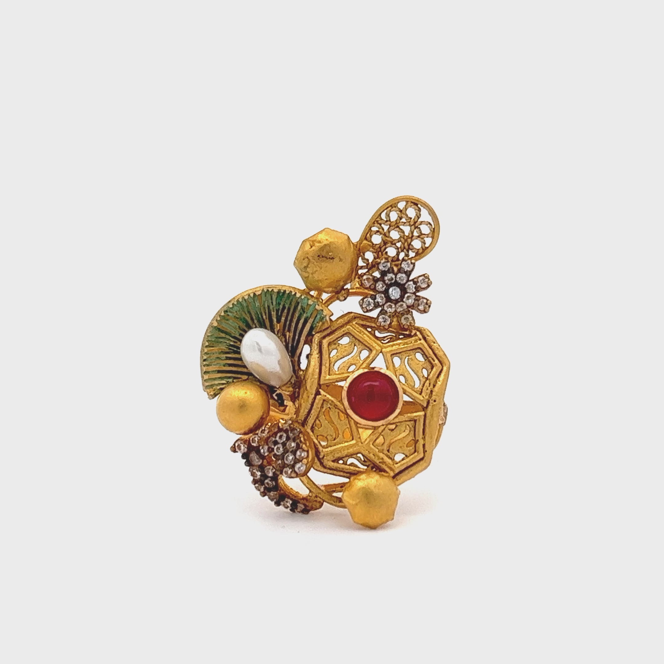 Advika Gold Ring