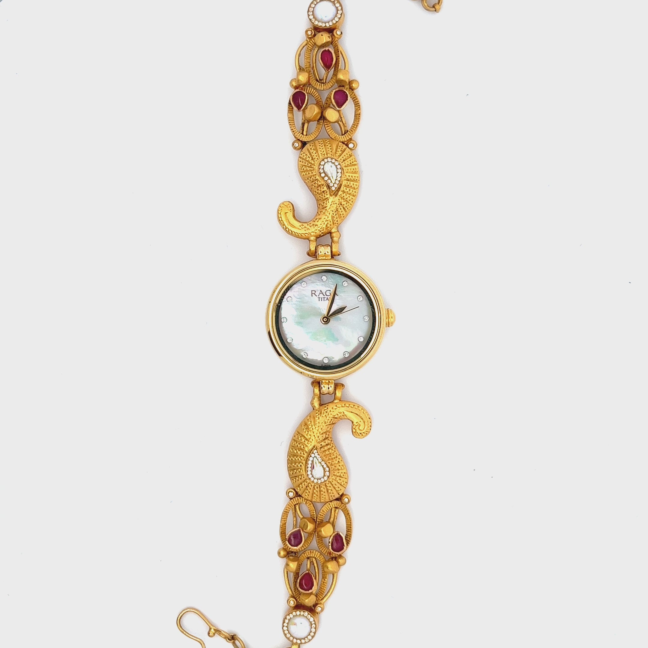 Viti Gold Watch