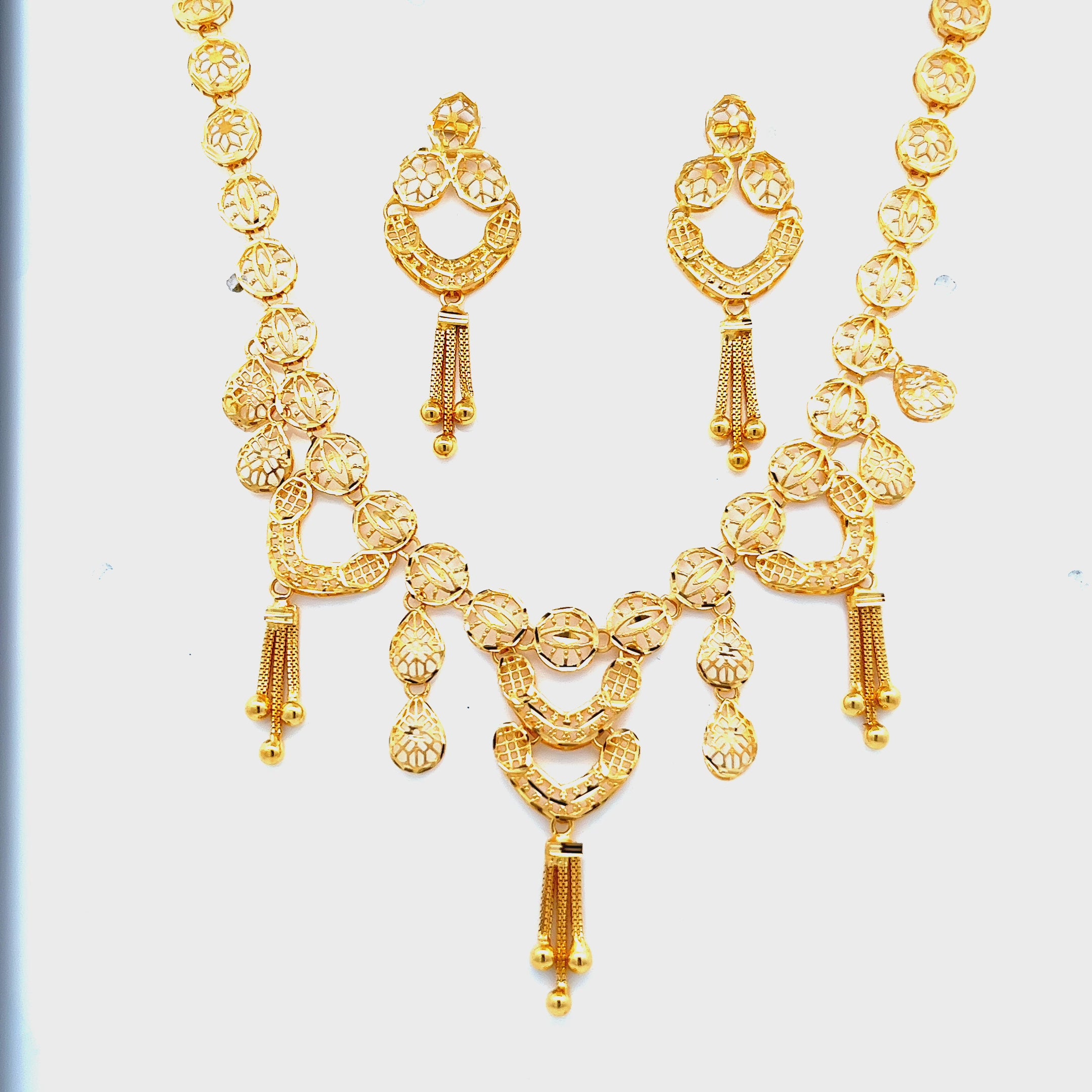 Vedika Gold Necklace