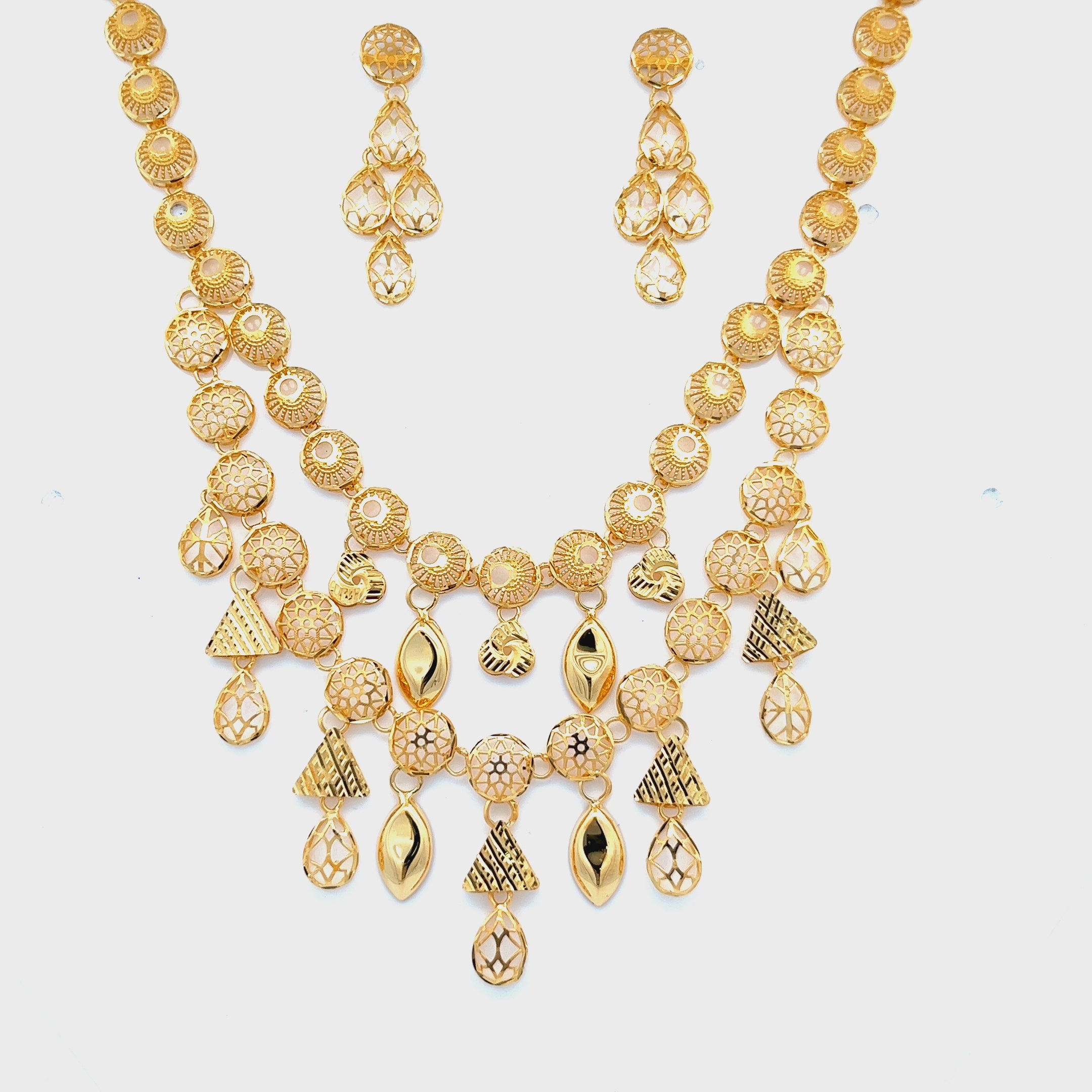 Aavya Gold Necklace