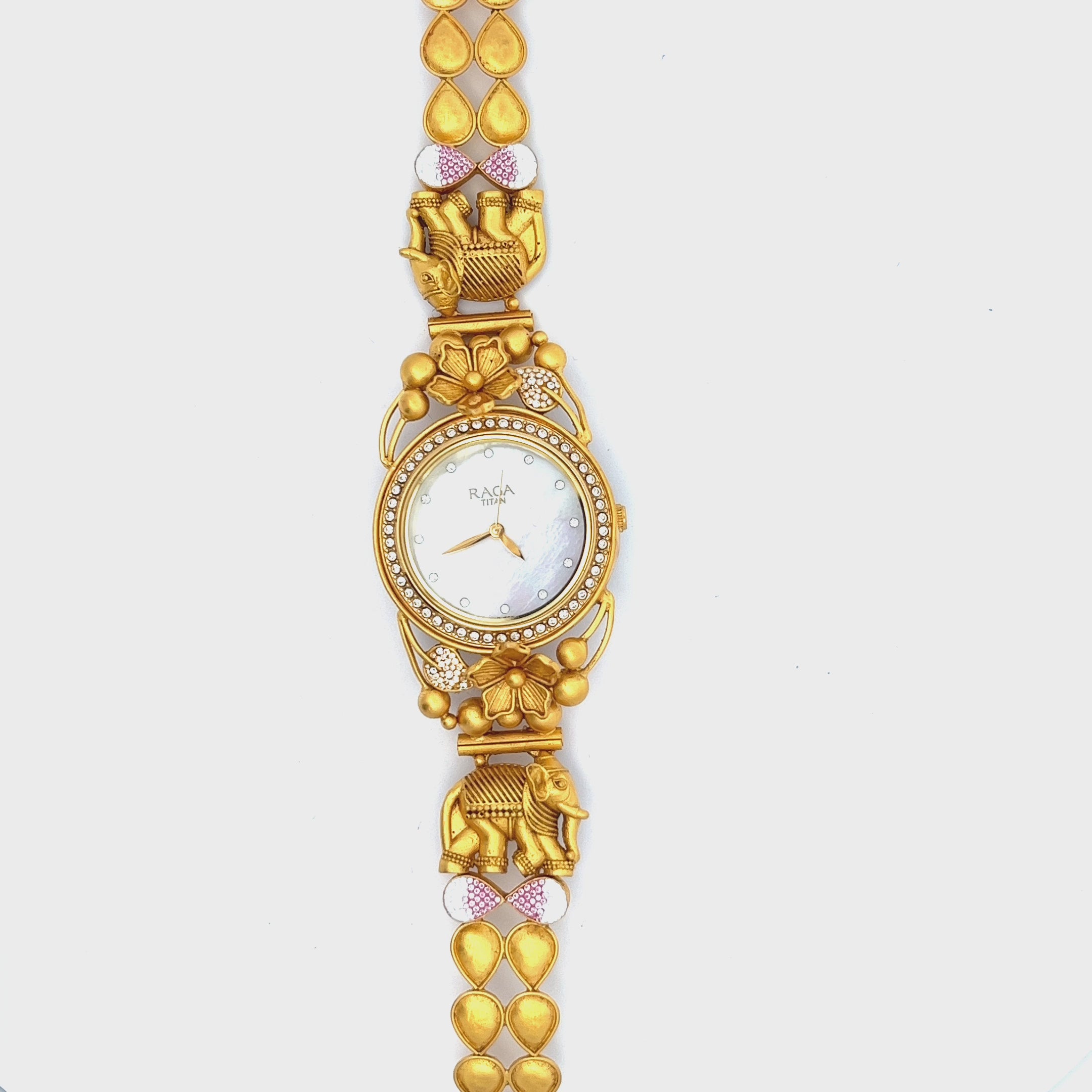 Rutu Gold Watch