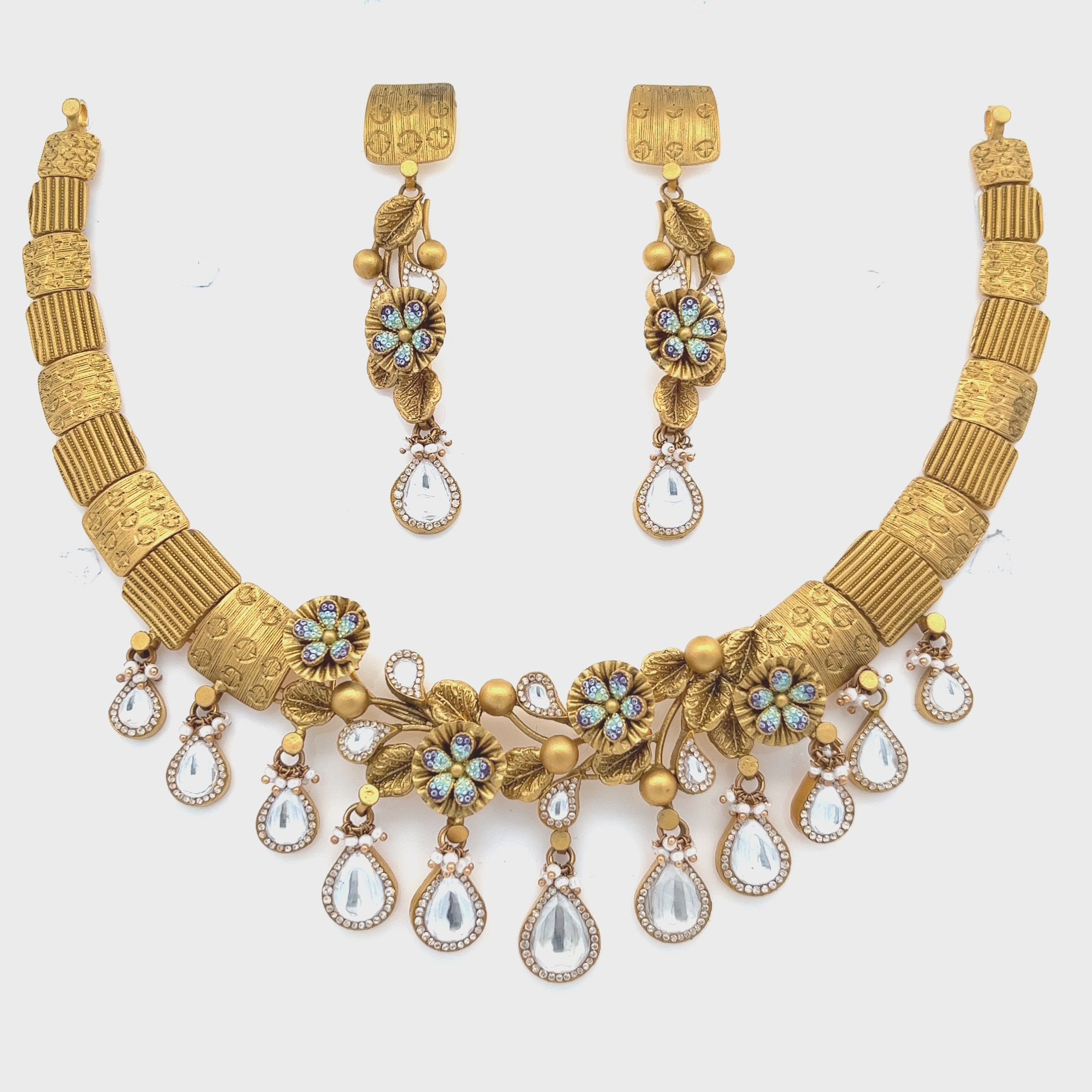 Dhiya Gold Necklace