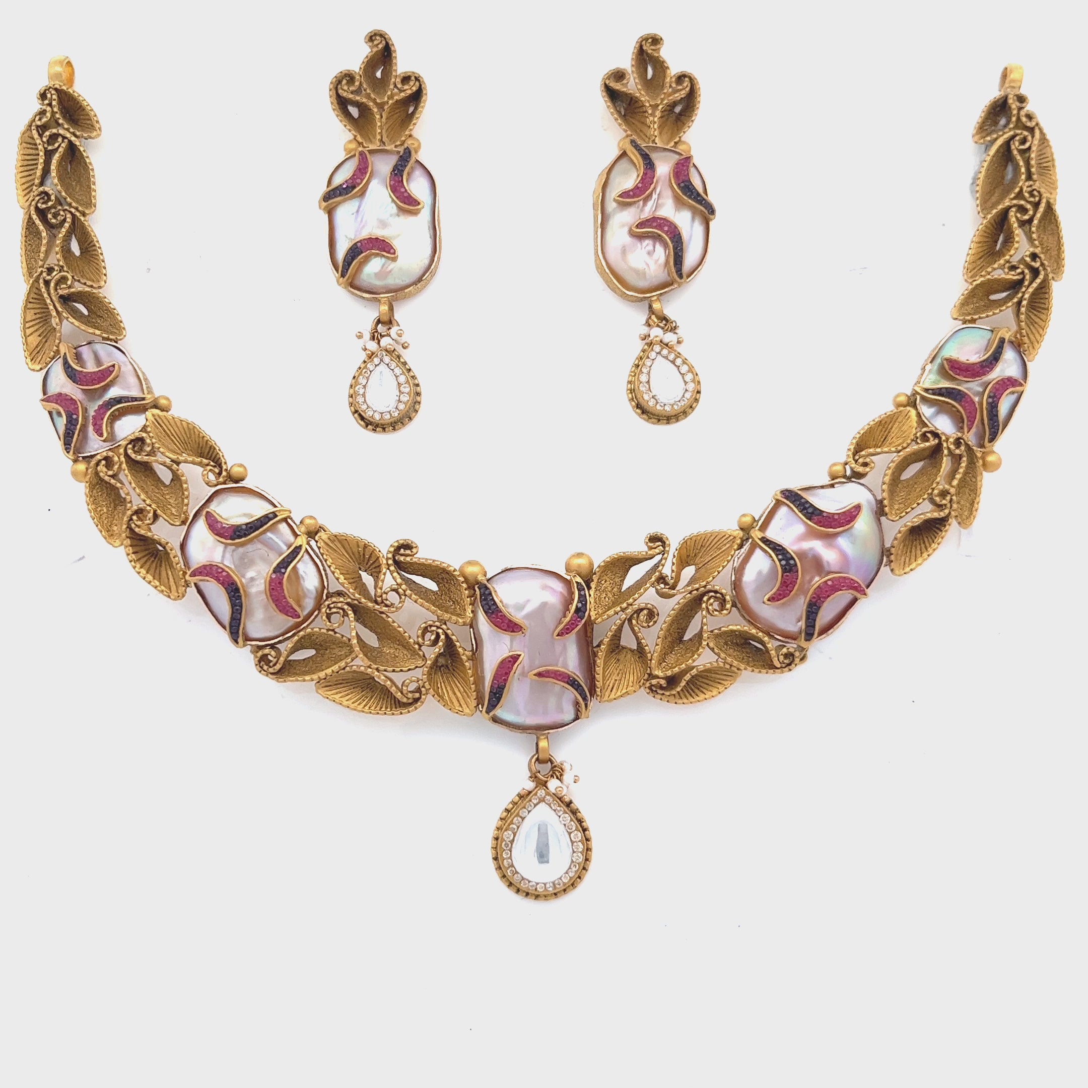 Ritu Gold Necklace Set