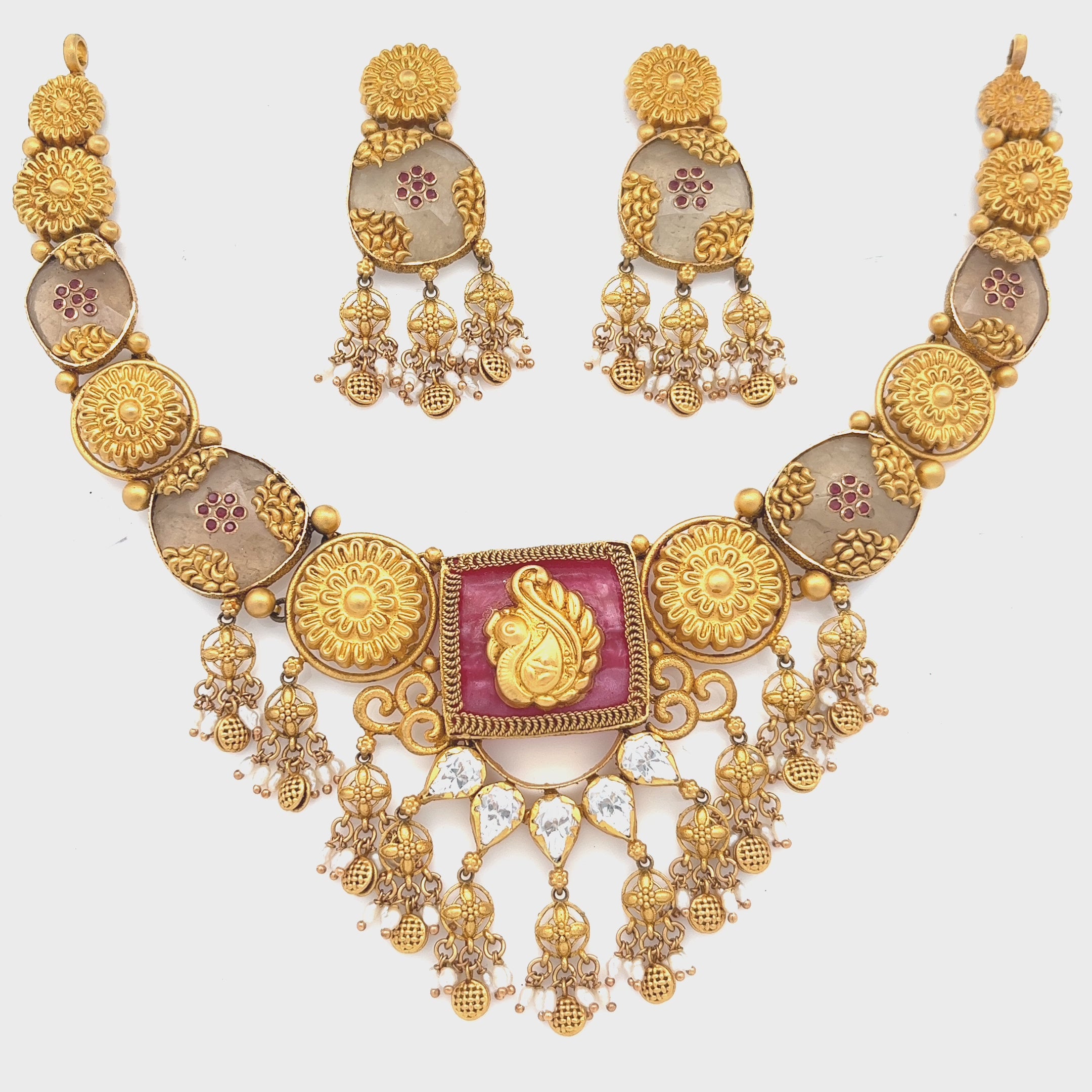 Madhu Gold Necklace Set