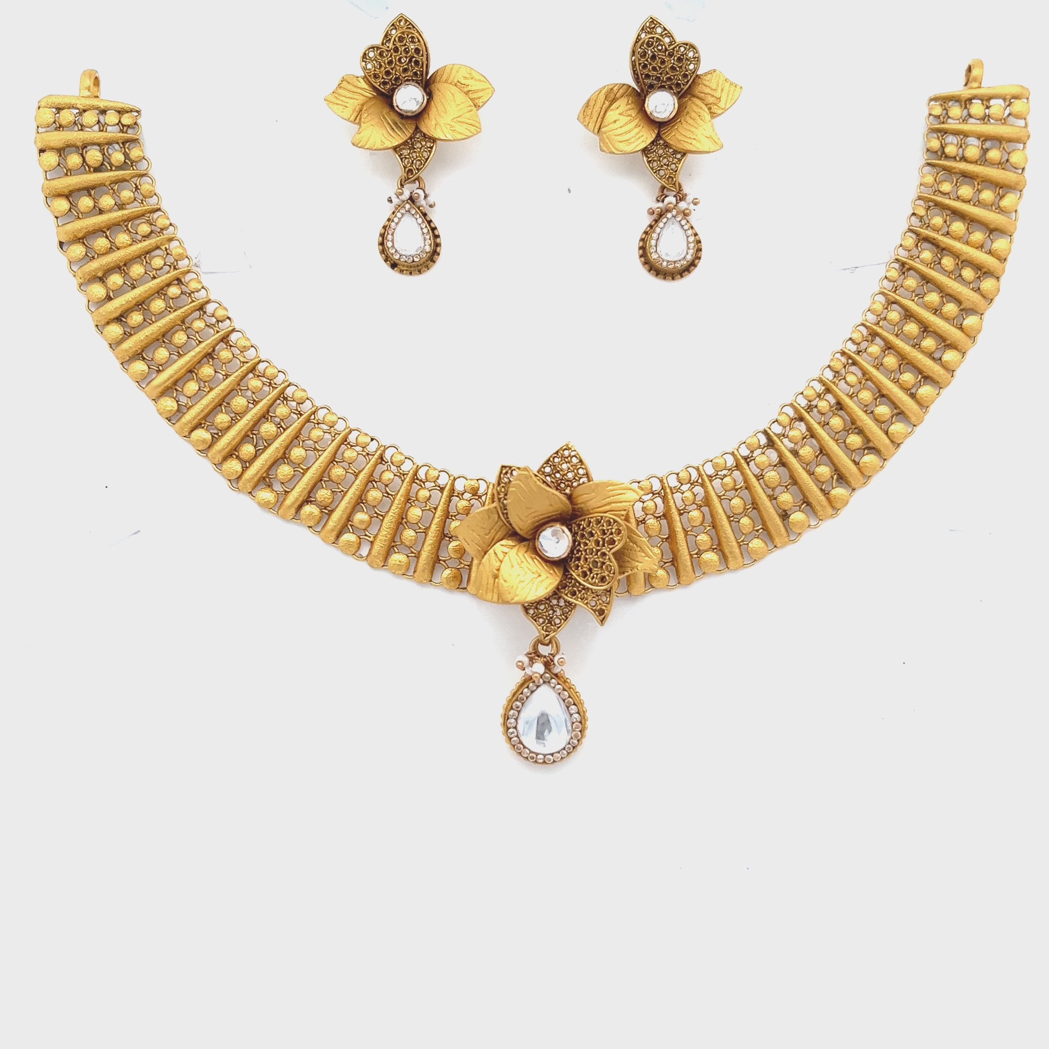 Mira Gold Necklace Set